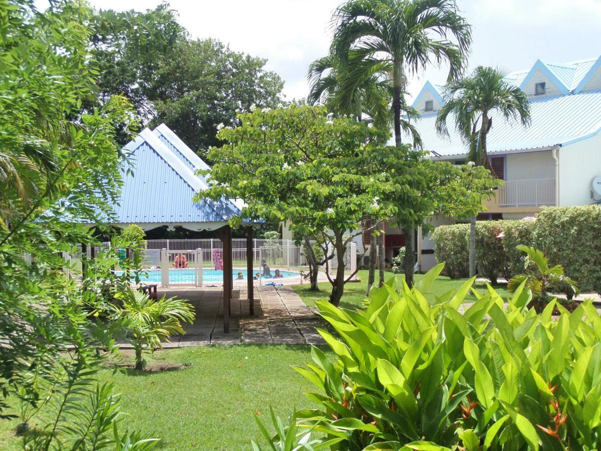Caraibes Holidays Sainte-Anne Exterior photo
